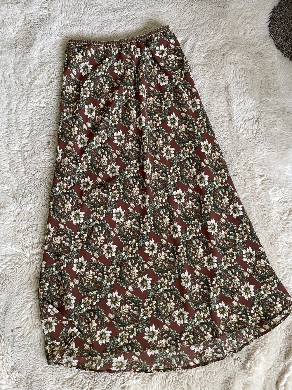 Max Studio London brown floral skirt size small pretty!